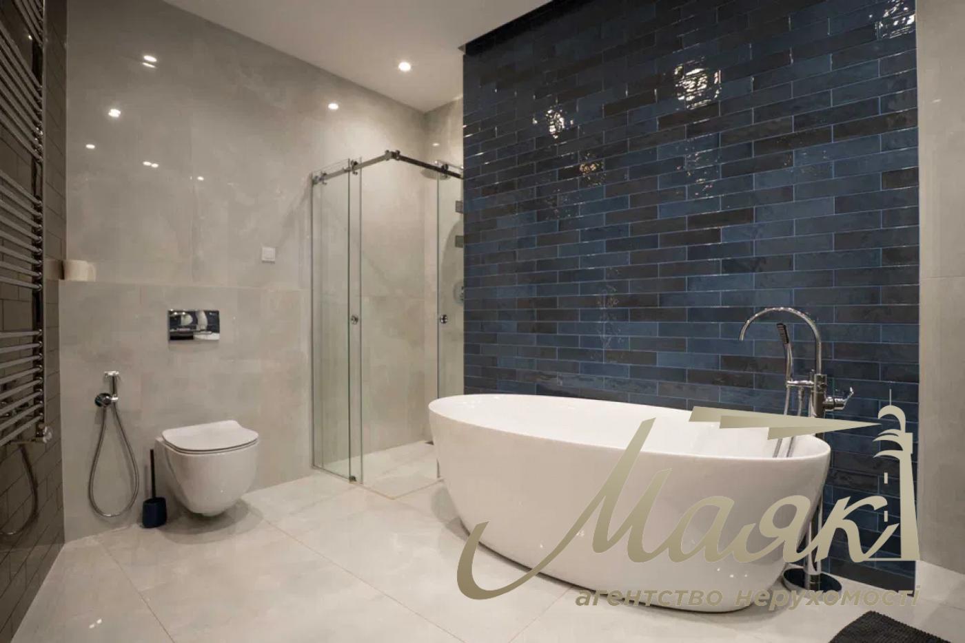 Rent 3-bedroom apartment in LCD Novopecherskie Lipki, 105 m², Pecherskiy district, Andriy Verkhoglyada (Dragomirov), 17-B., Kyiv