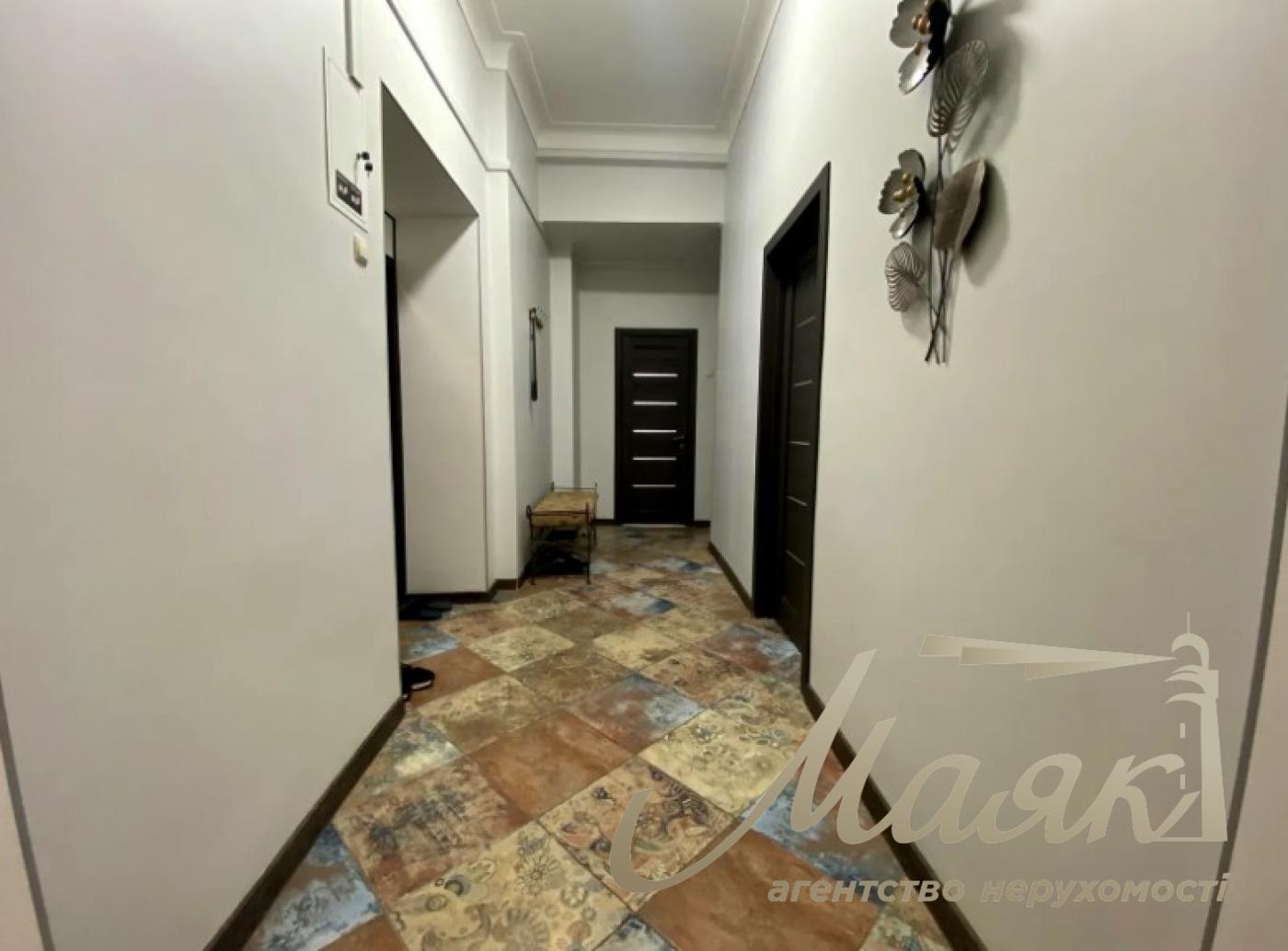 Аренда 3-х комнатной квартиры по ул. Софиевская, 1, Центр.