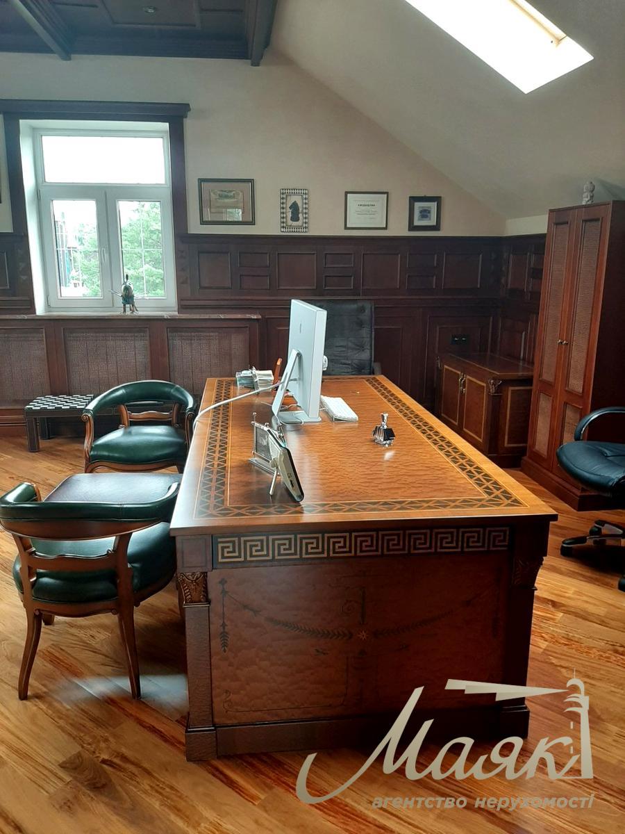 Оренда будинку площею 600 м² у Козині, Конча-Заспа, перша лінія річки Козинка, вул. Старокиївська.