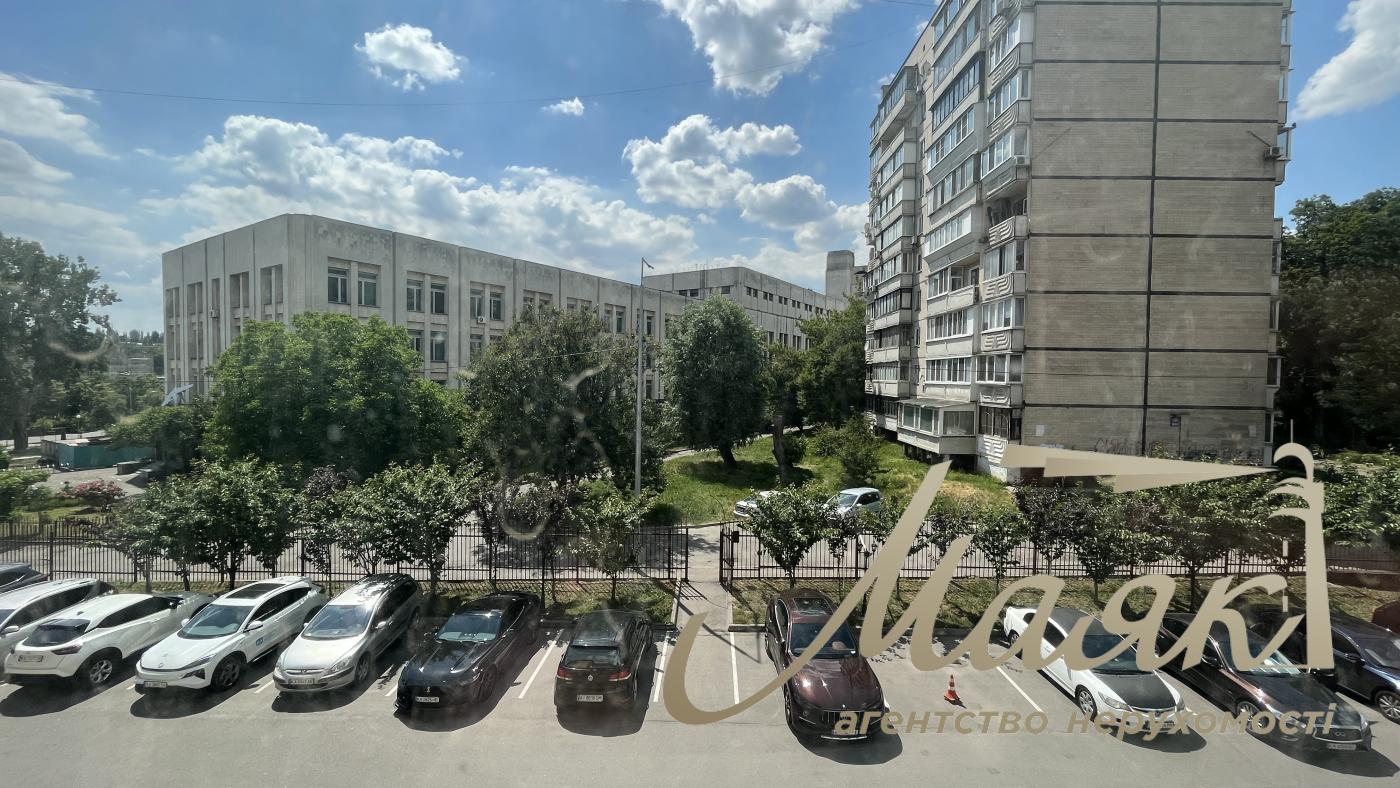 Оренда офісного приміщення (145 м²) на вул. Професора Павловського (Боткіна), 4а, БЦ «Successful House», Солом’янський район, Київ