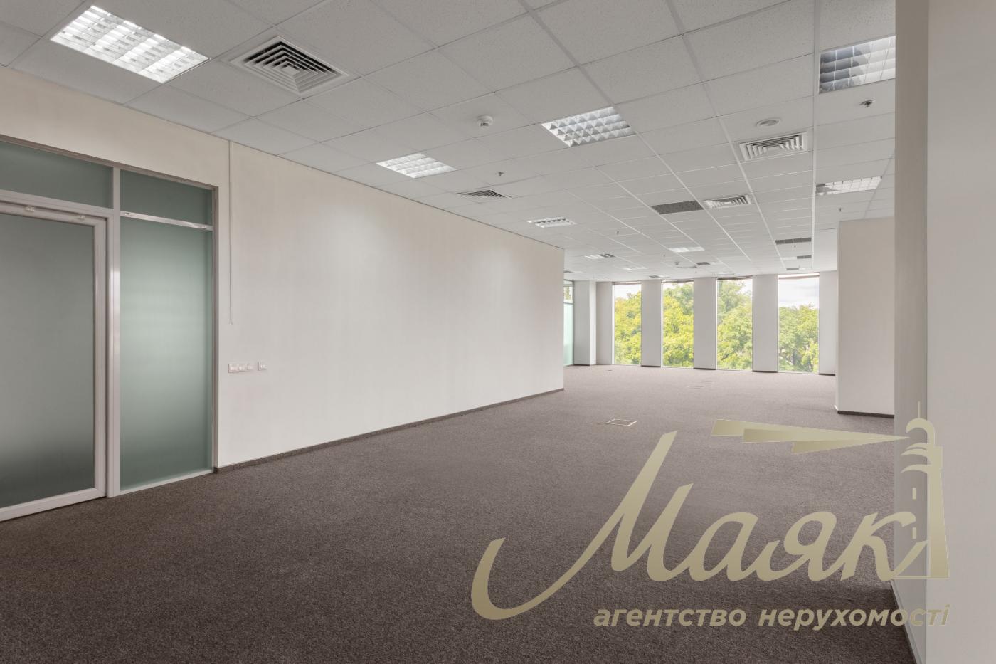 Office for rent 271m2 BC Horizon Park 12 Amosova str. Solomenka