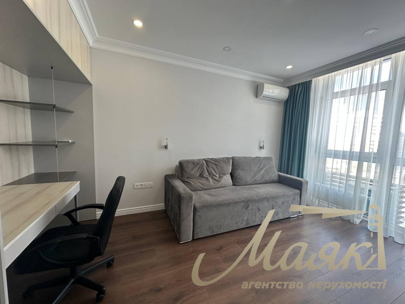 Аренда 3-х комнатной квартиры в ЖК Французский квартал 2, ул. Предславинская, Печерский район.