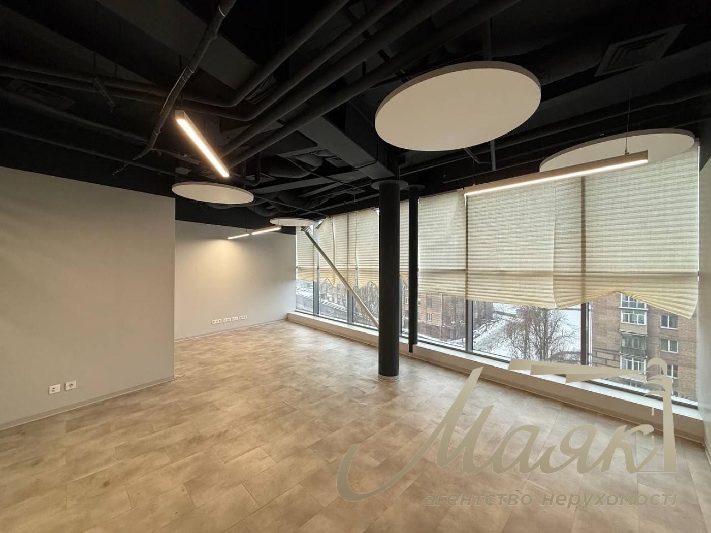 Оренда офісу 2718м2 БЦ Parus вул. Мечникова 2 Печерський район м. Палац Спорту