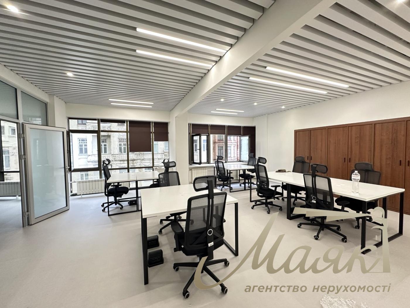 Продажа офиса 400 м², Киев