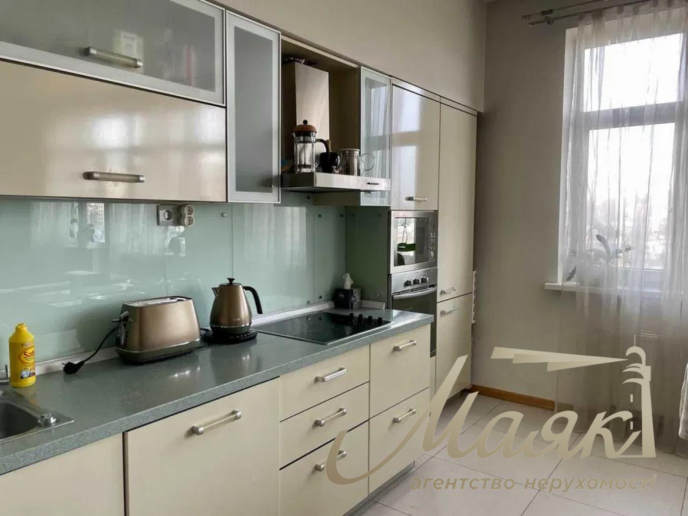 Аренда 2к квартиры (100м) бул. Т.Шевченка