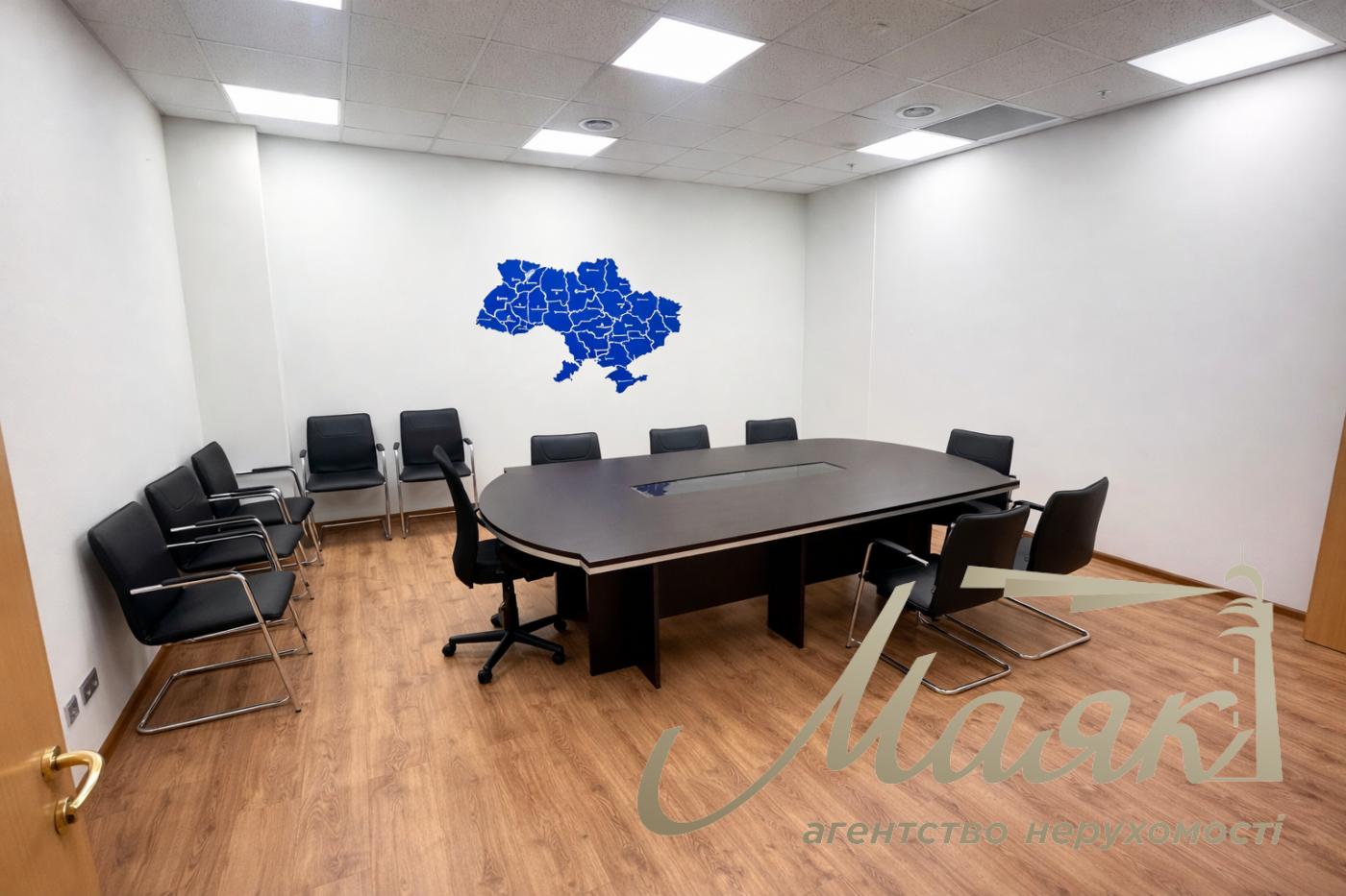 Оренда офісу 260м2 БЦ ILLINSKY вул. Іллінська 8, Поділ, Київ