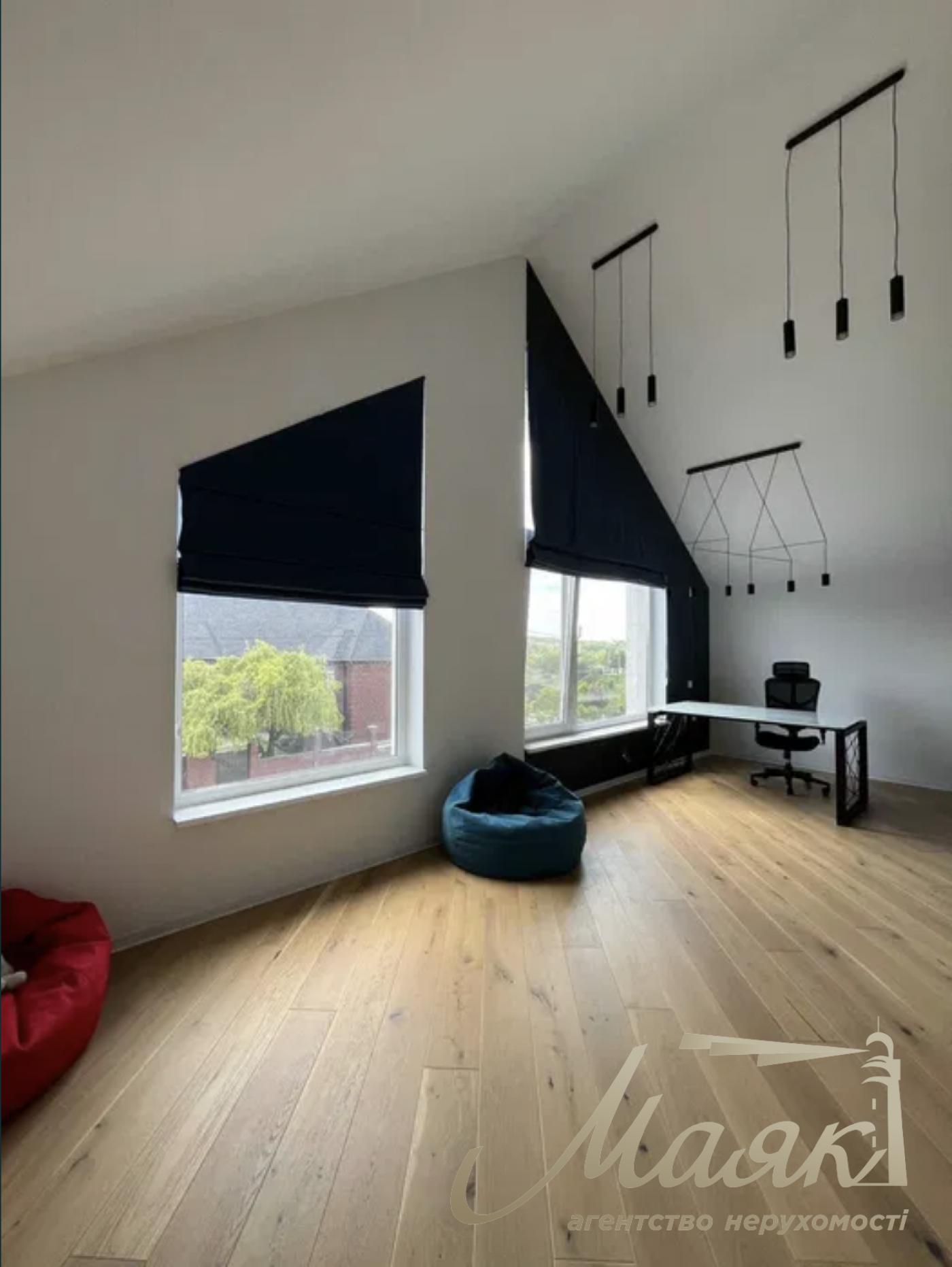 Аренда 2-х этажного дома 300м2, Лесники