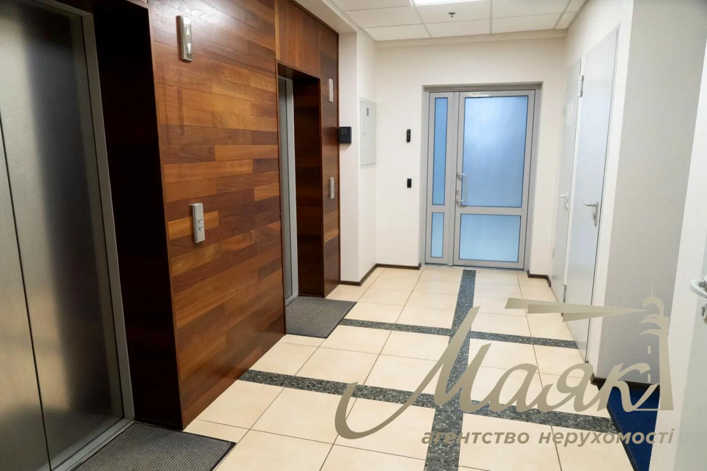 Rent office 223m2 on Zagorivska str. 23, Shevchenko district.