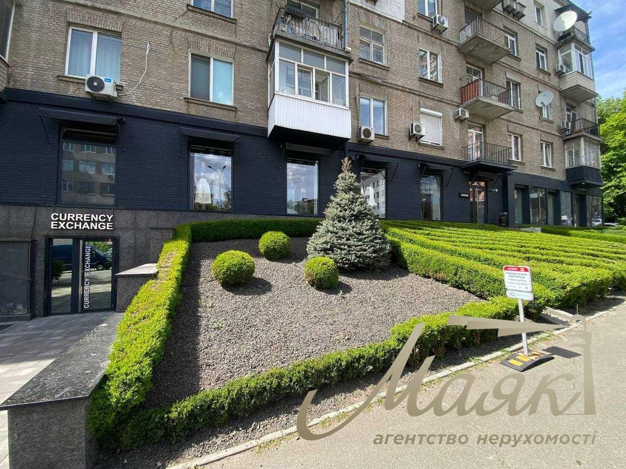 Продаж напівцоколя 270м2, Кловська