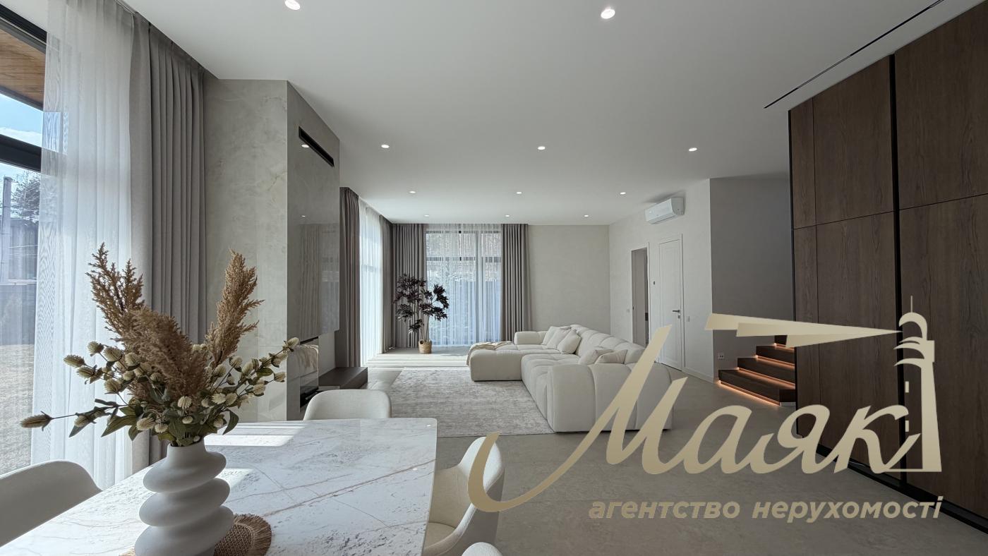 Продаж 2-х поверхового будинку 200м2, КМ Нова Ходосівка