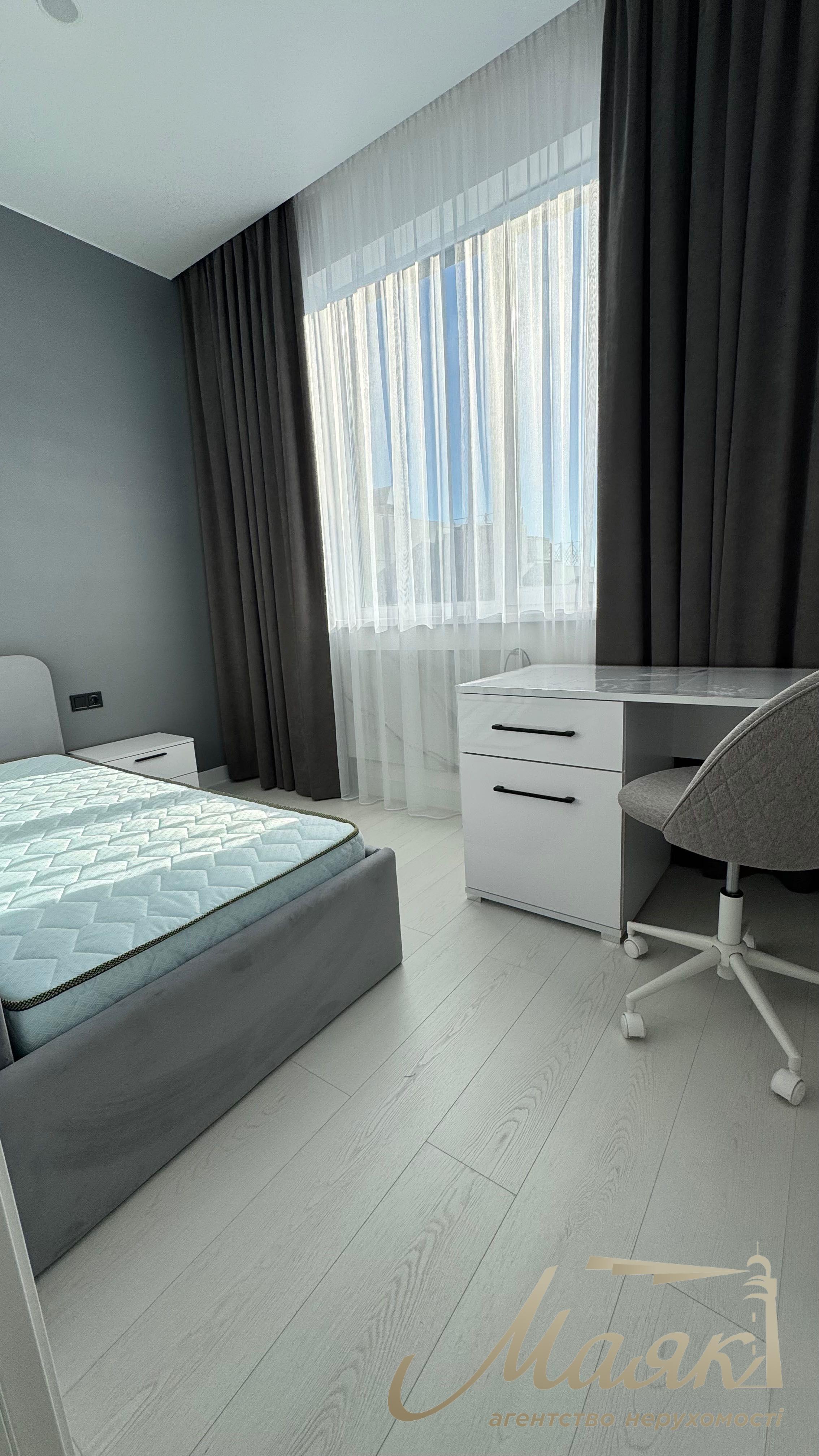 Rent 3-bedroom apartment 85m2 LCD Delmar str Dragomirova 14-A