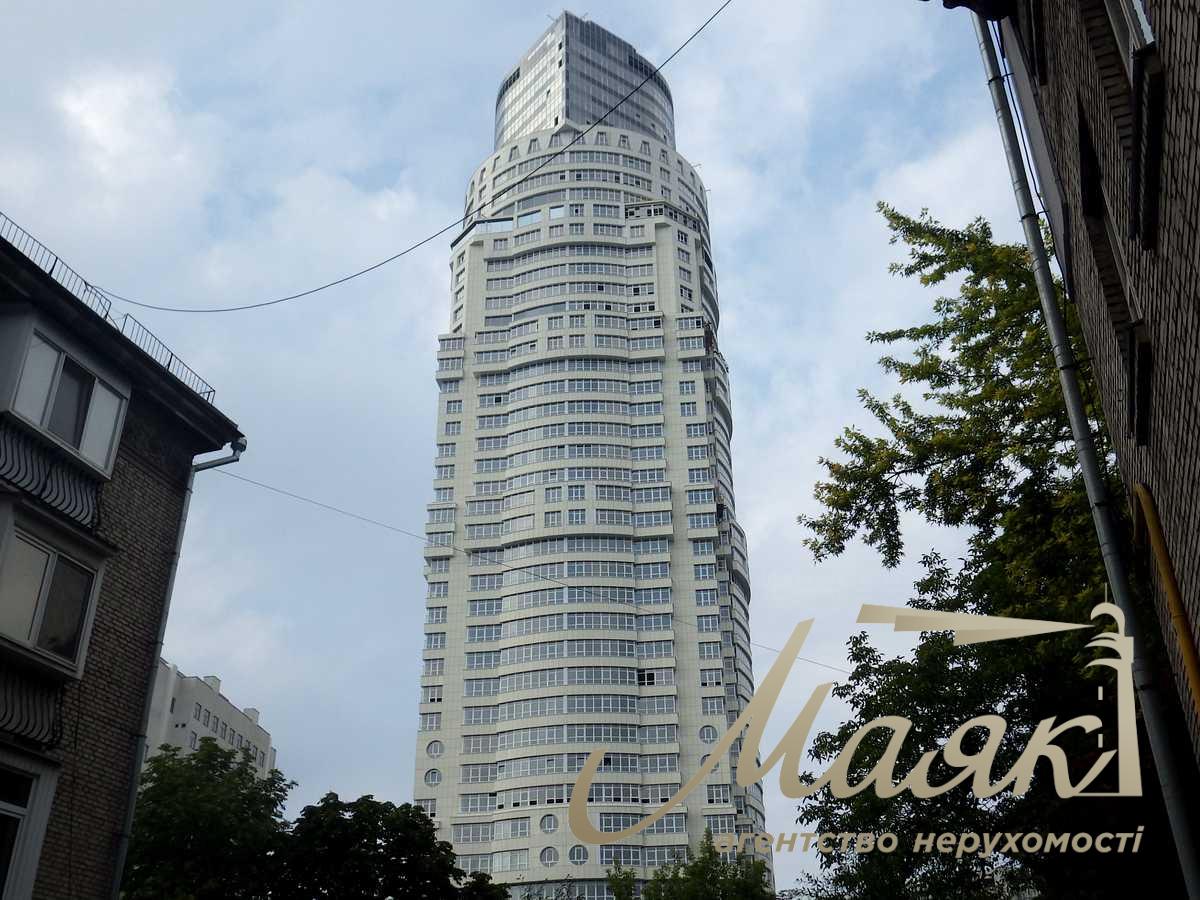 Оренда офісу площею 165 м² у ЖК «Карнегі», Кловський спуск, 7