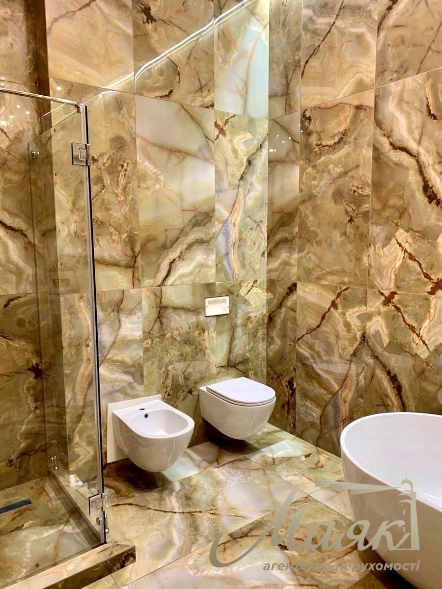 Оренда будинку 650м2 у СМТ Козин, Башта. Будинок із виходом до Дніпра.