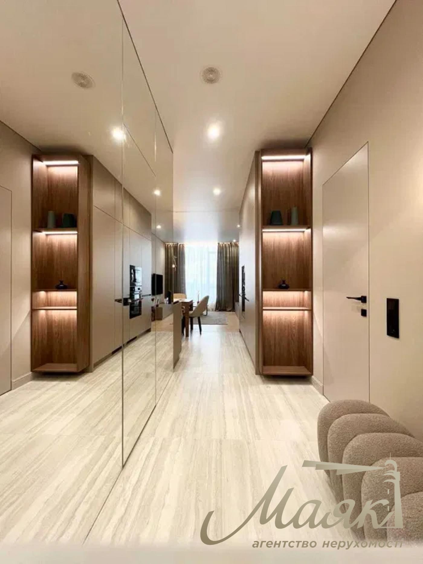 Оренда 2к квартири 62 м², ЖК Triiinity, Печерськ