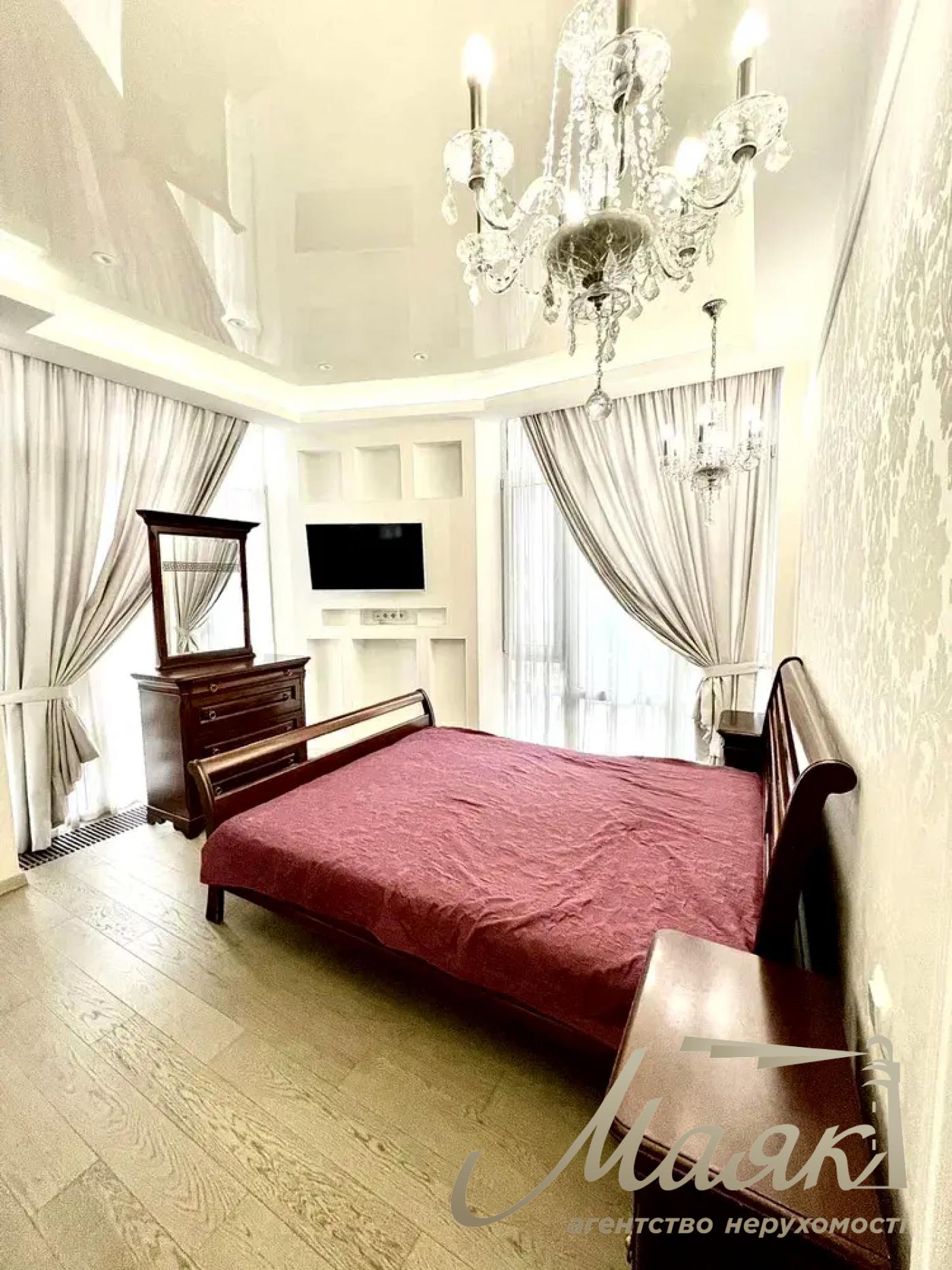 Оренда 3-кімнатної квартири у ЖК «Бульвар Фонтанів», 90 м²
