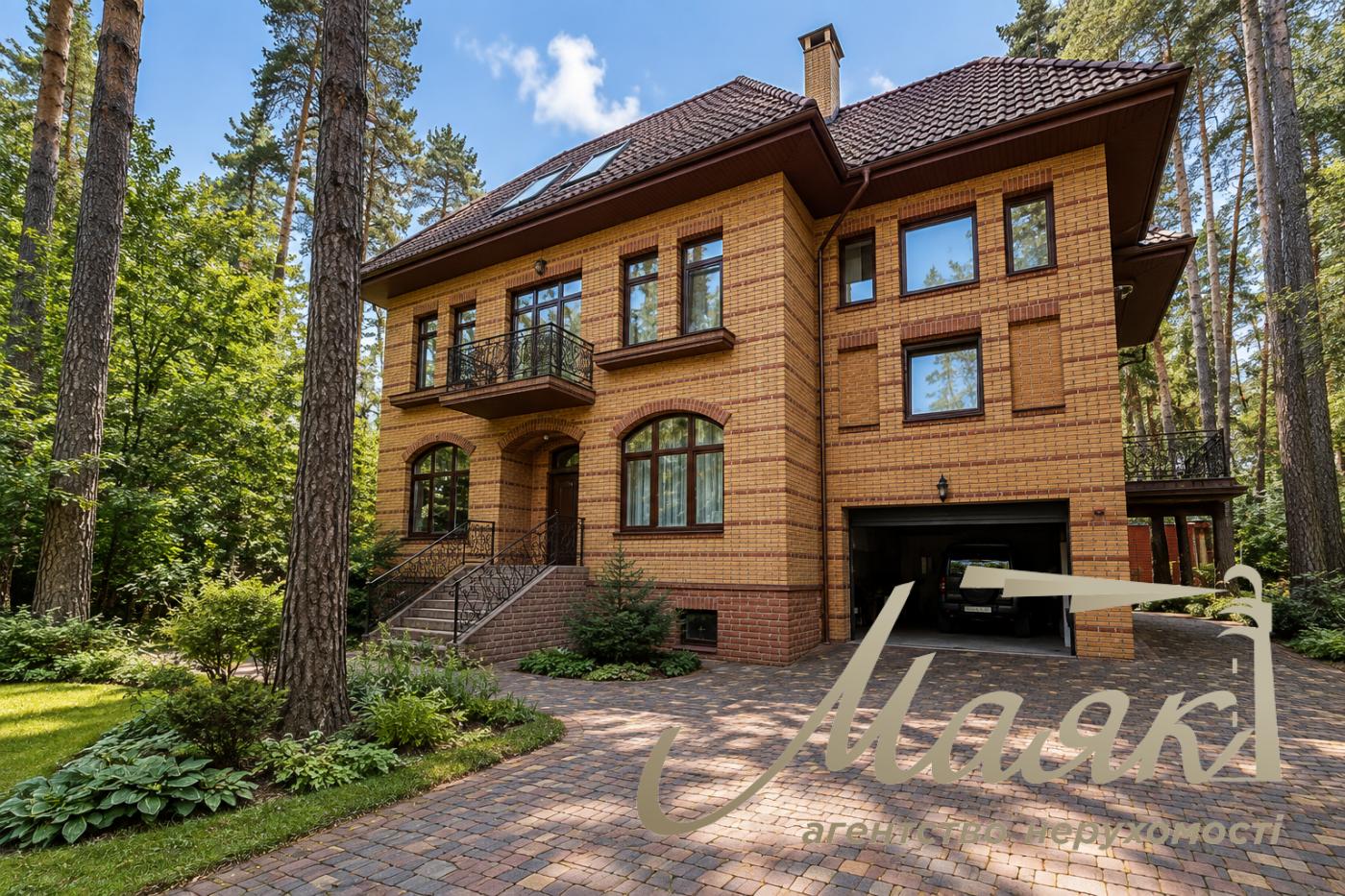 Оренда автономного будинку в с. Романків, 500 м², 3 поверхи, гараж, повна автономність, Київська область, Обухівський напрямок.  