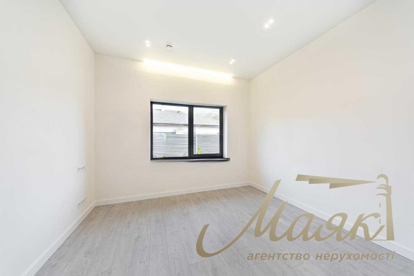 Аренда 4-х комнатного дома 178 м², первая сдача, Обуховское направление