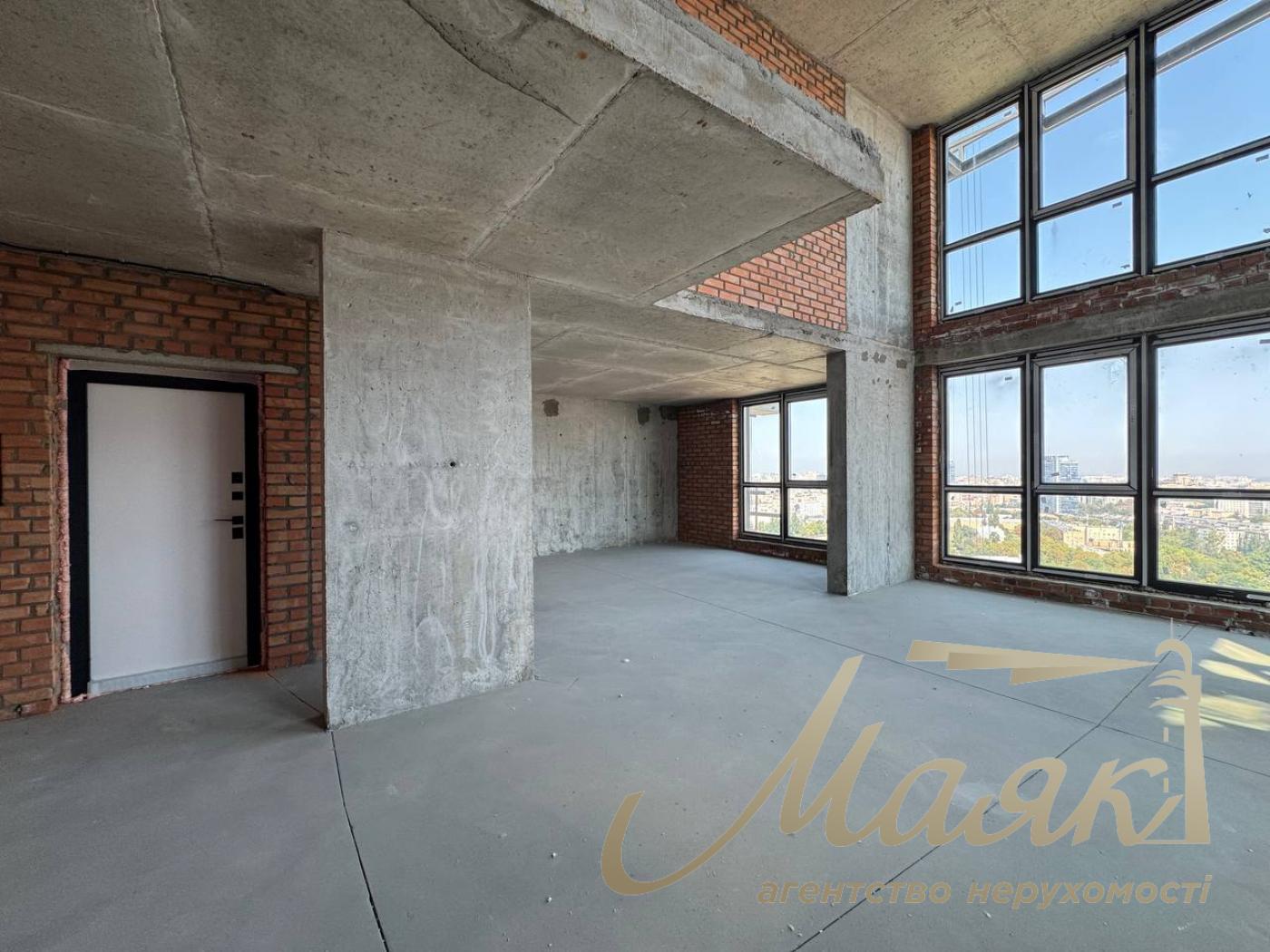 Продаж 4-кімнатної квартири площею 191 м², пентхаус, ЖК «Максима» 