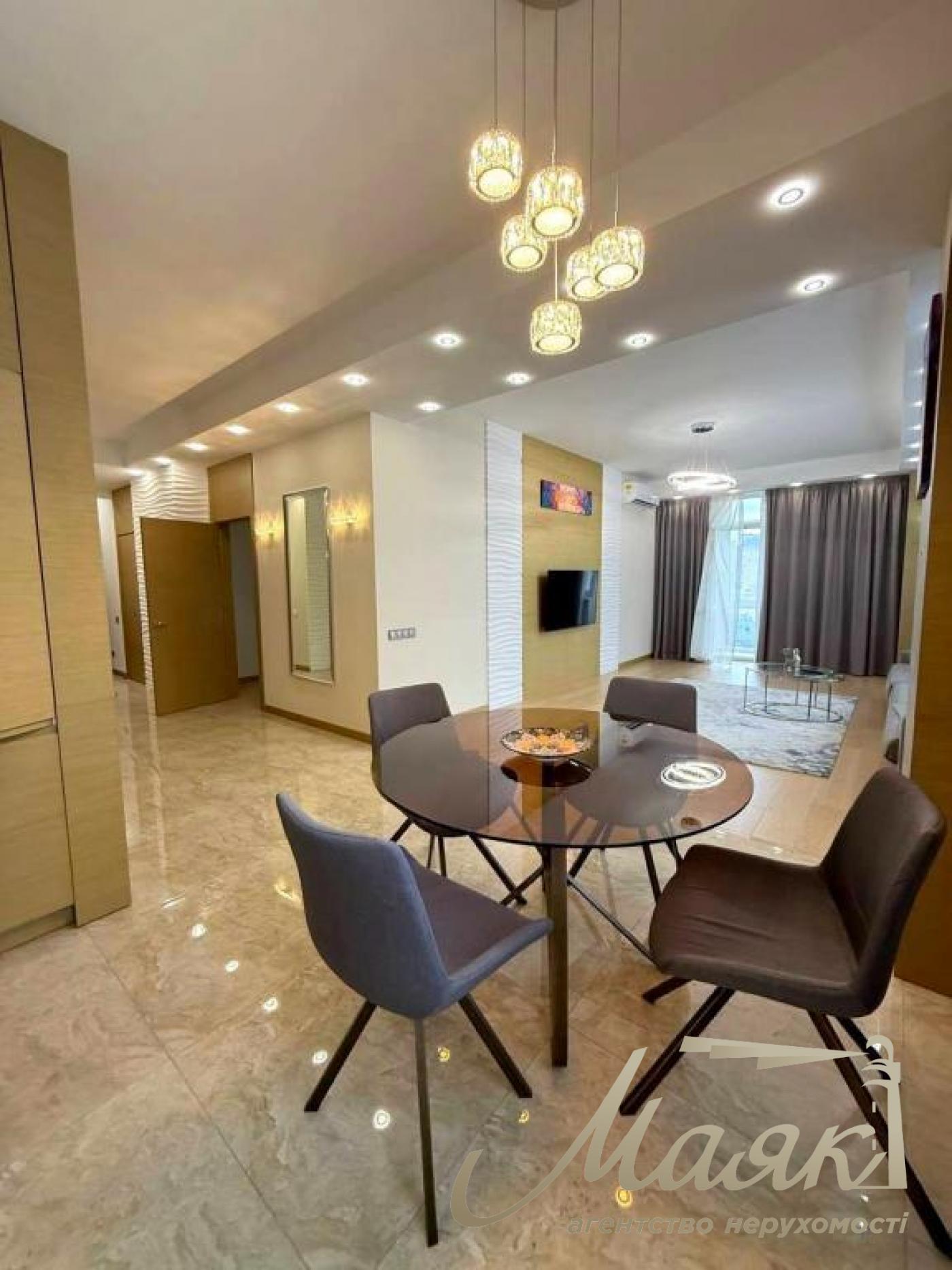 Rent 2-bedroom apartment in the historical center, Koninsky St. (Turgenevskaya)