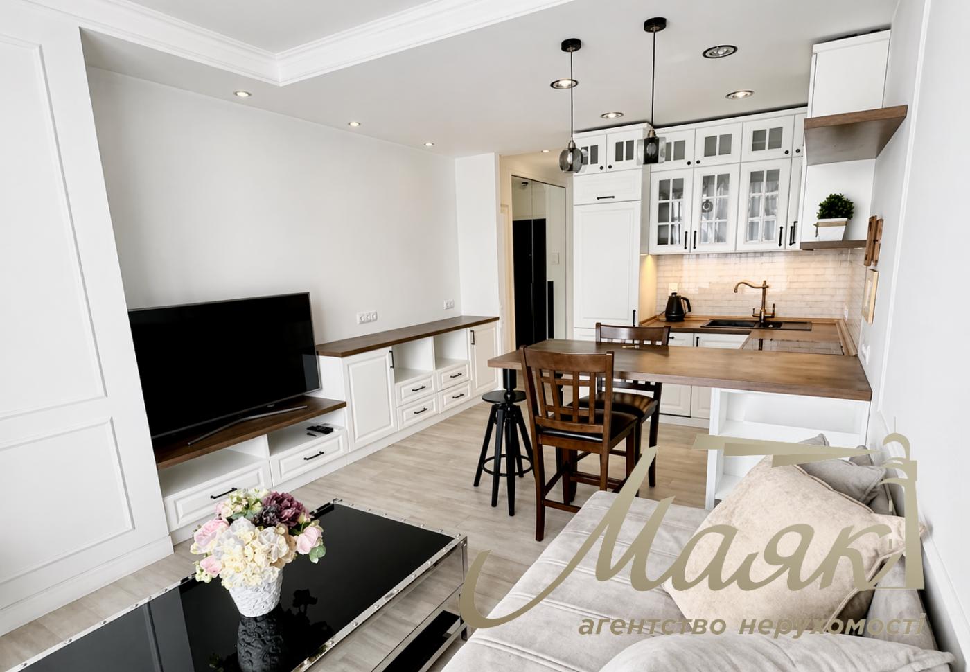 Rent 2-bedroom apartment in Central Park Residential Complex, 47 m², Pecherskiy district, Kyiv