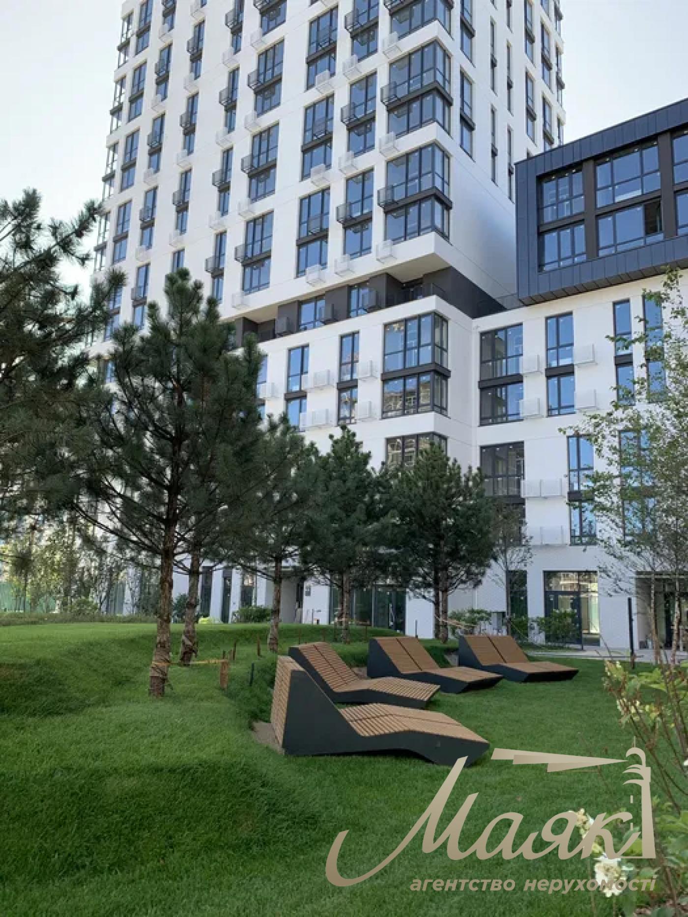 Продаж 2-кімнатної квартири ЖК Файна Таун, вул. Салютна