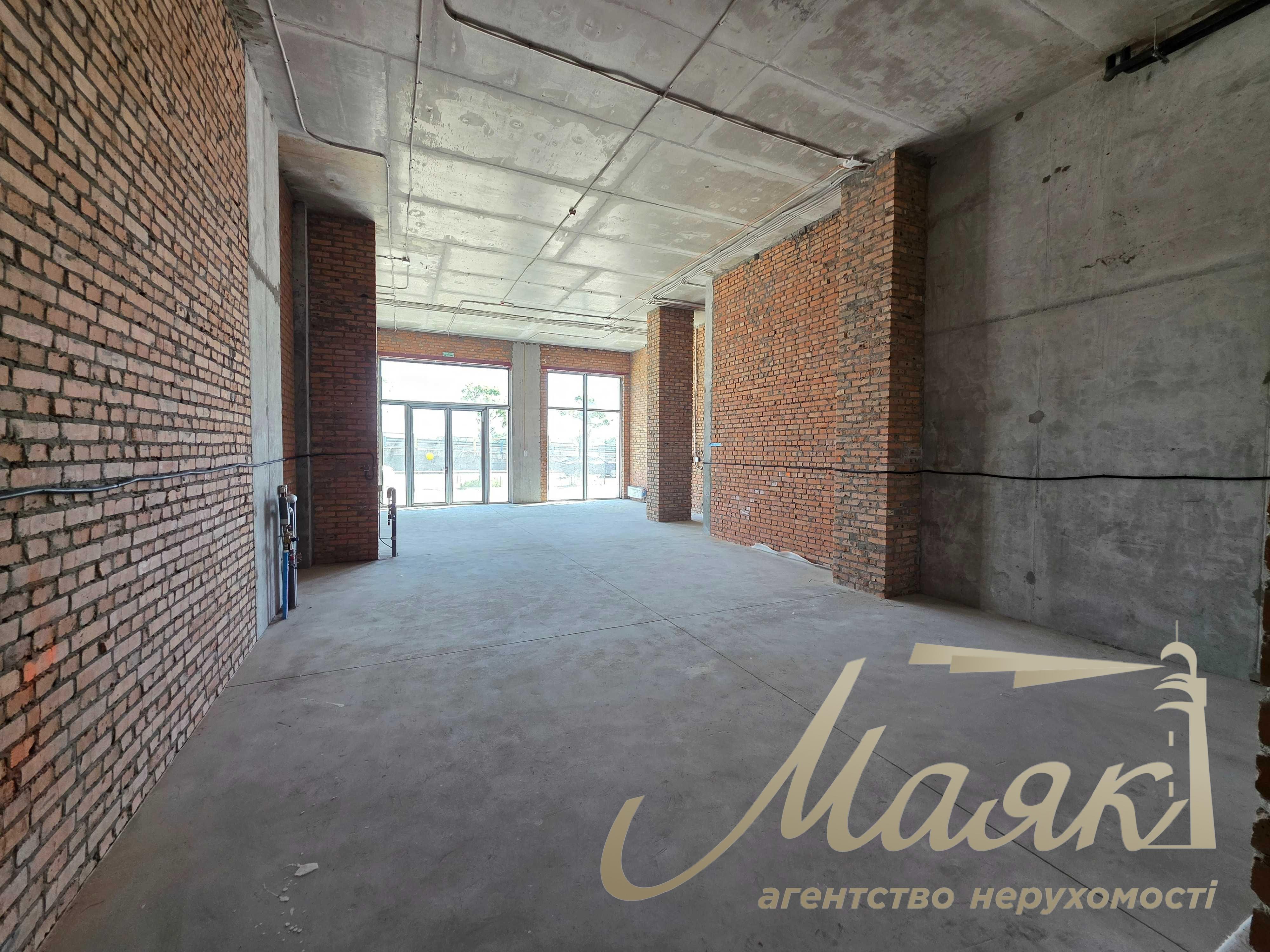 Оренда фасаду 125м2, ЖК Іллінський Хаус, перша лінія