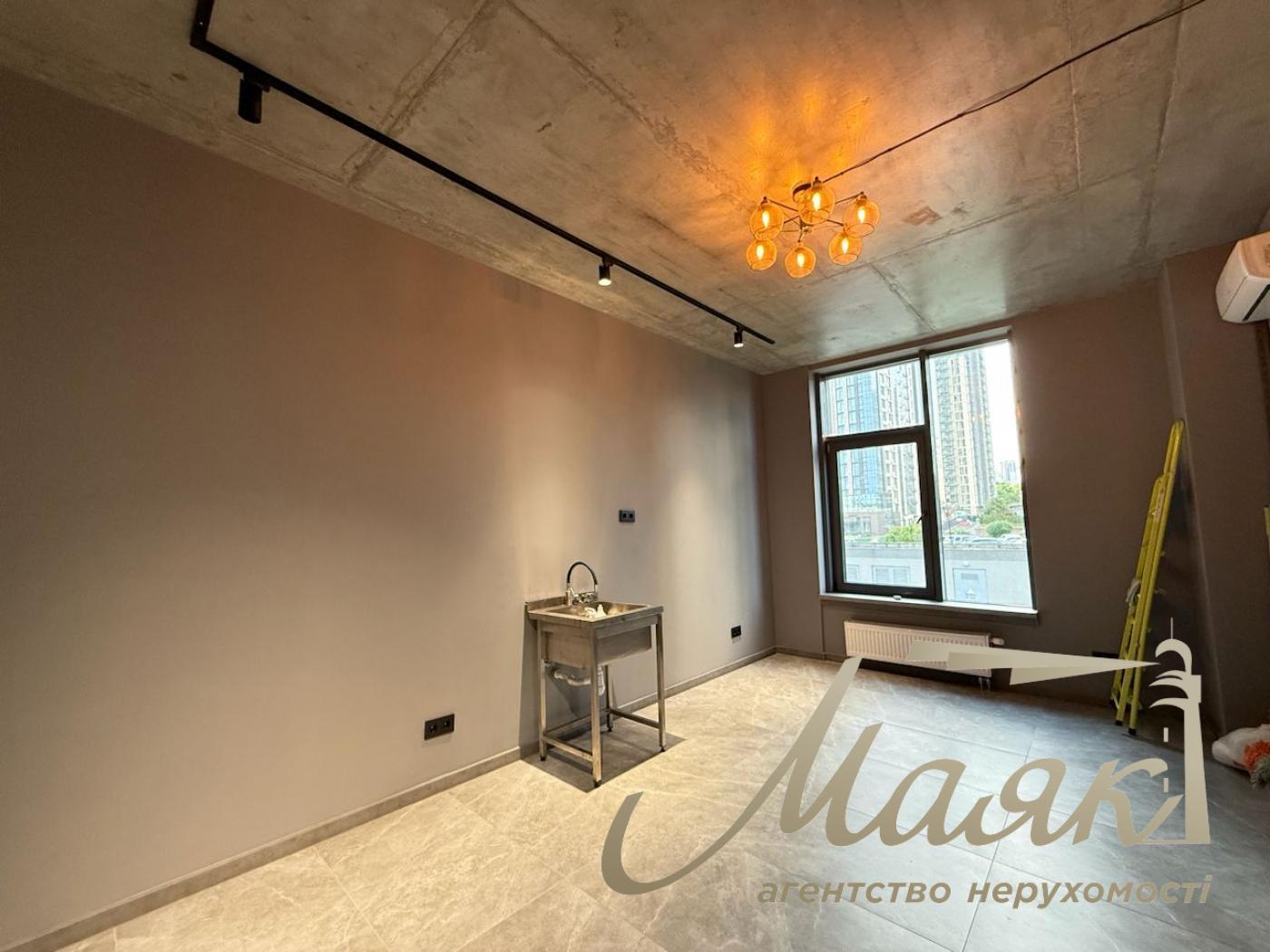 Оренда фасадного комерційного приміщення ЖК Новопечерські Липки