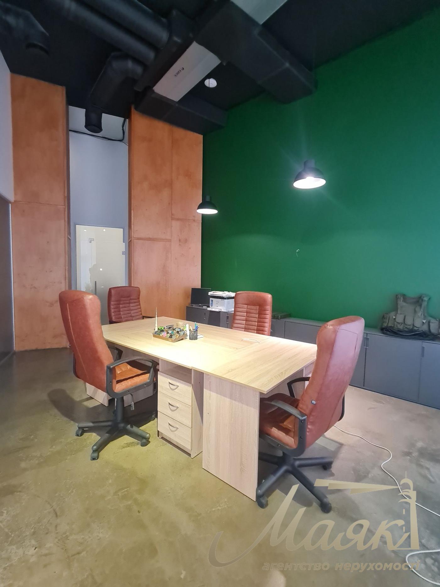 Оренда фасадного приміщення з ремонтом 62 м2 ЖК Новопечерська Вежа Печерський район