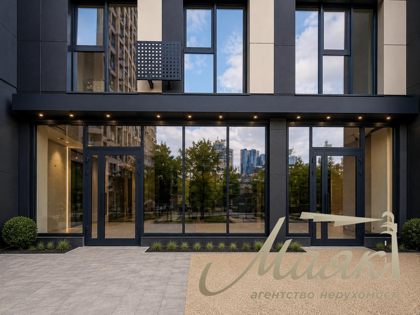 Продаж фасадного комерційного приміщення площею 113,71 м² у ЖК «Nordica Residence», Печерськ