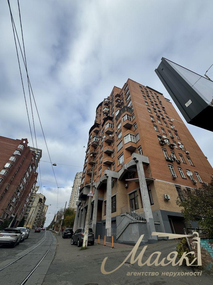 Оренда офісу 130м2 по вул.Дмитрівська, Шевченківський район.