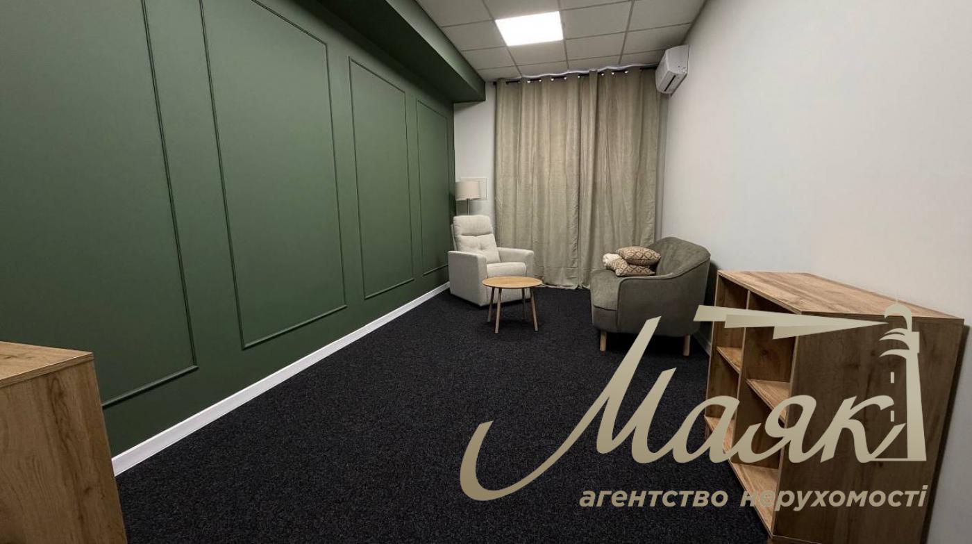 Commercial Space for Rent: 138 m² Office, Podil, Glubochitskaya