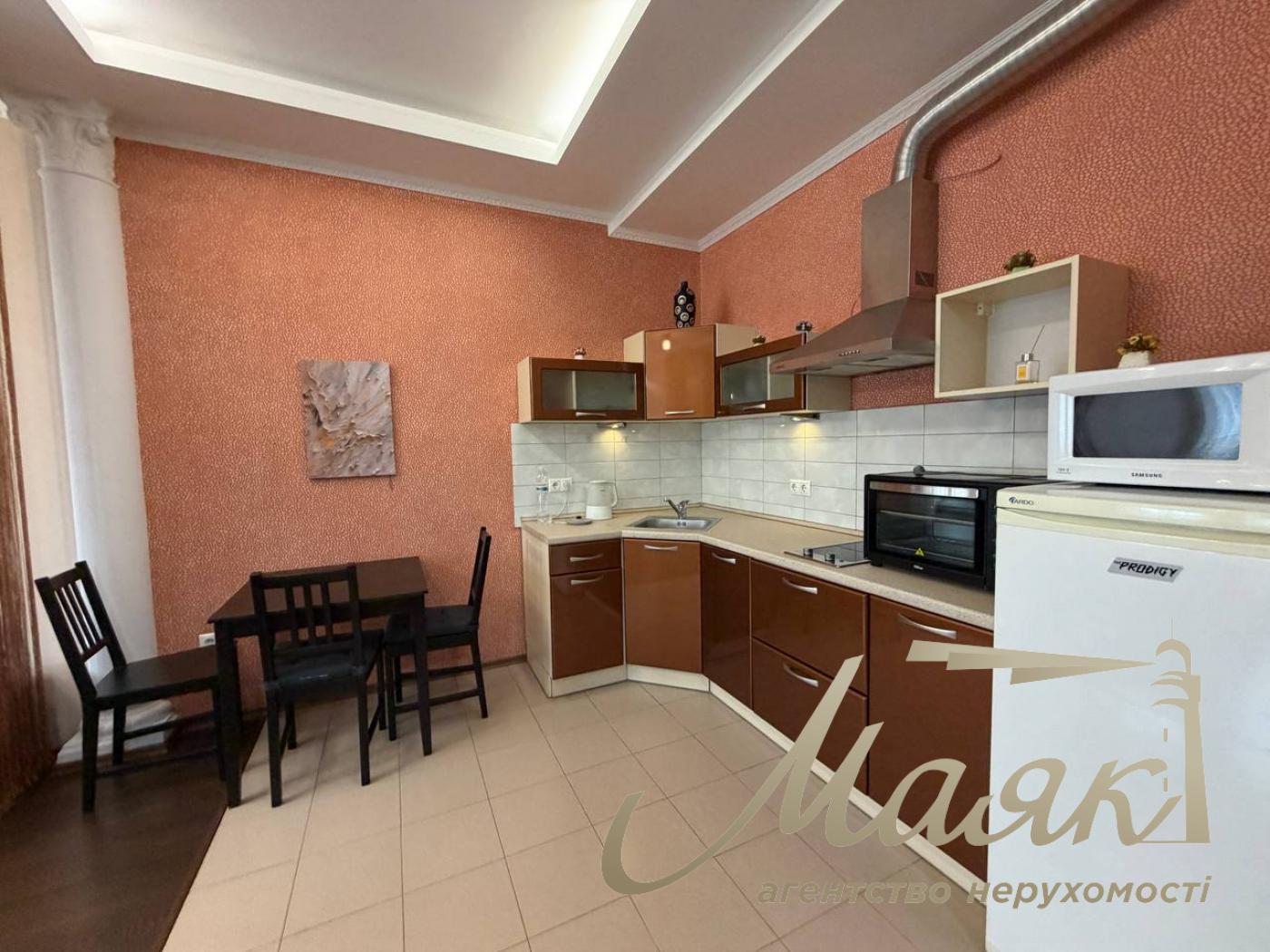 Аренда 1 комнатной кватиры в ЖК Botanic Towers, по ул.Саксаганского 121, метро Университет