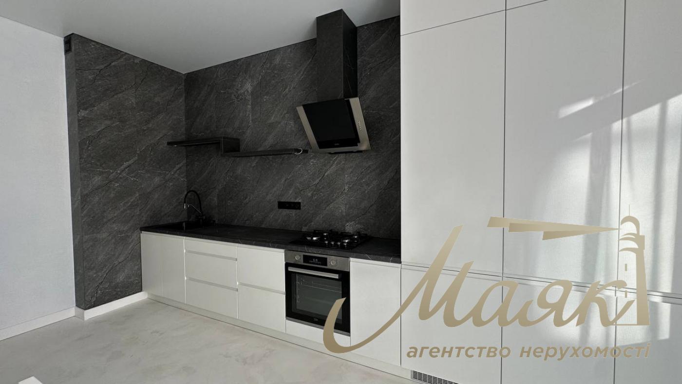 1-Bedroom Apartment for Sale with Gas Service in the “Italian Quarter” Residential Complex, 5 Redchynska St., Obolonskyi District