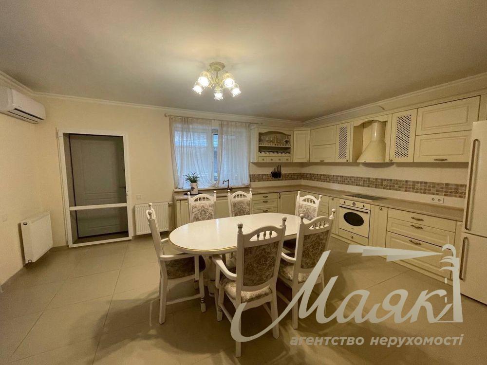Аренда дома в Козине (450м2)