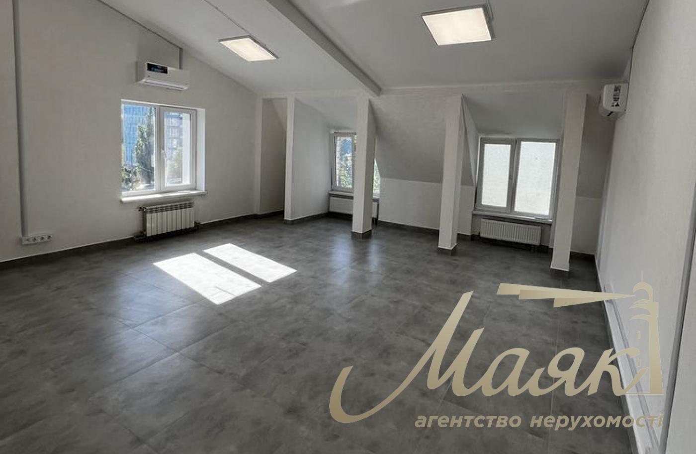 Аренда офиса 316 кв.м. на Подоле, ул. Межигорская