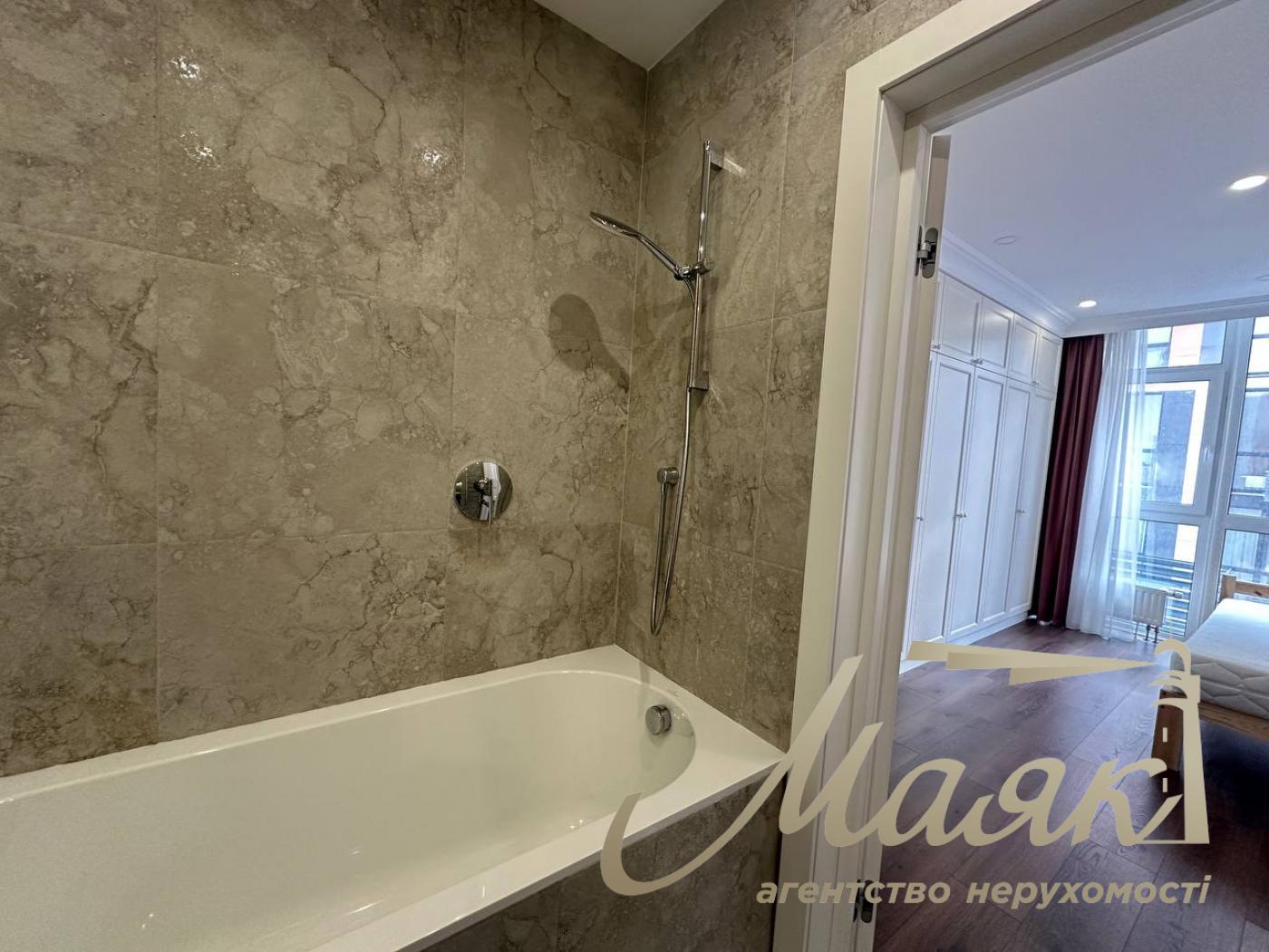 Аренда 3-х комнатной квартиры в ЖК Французский квартал 2, ул. Предславинская, Печерский район.