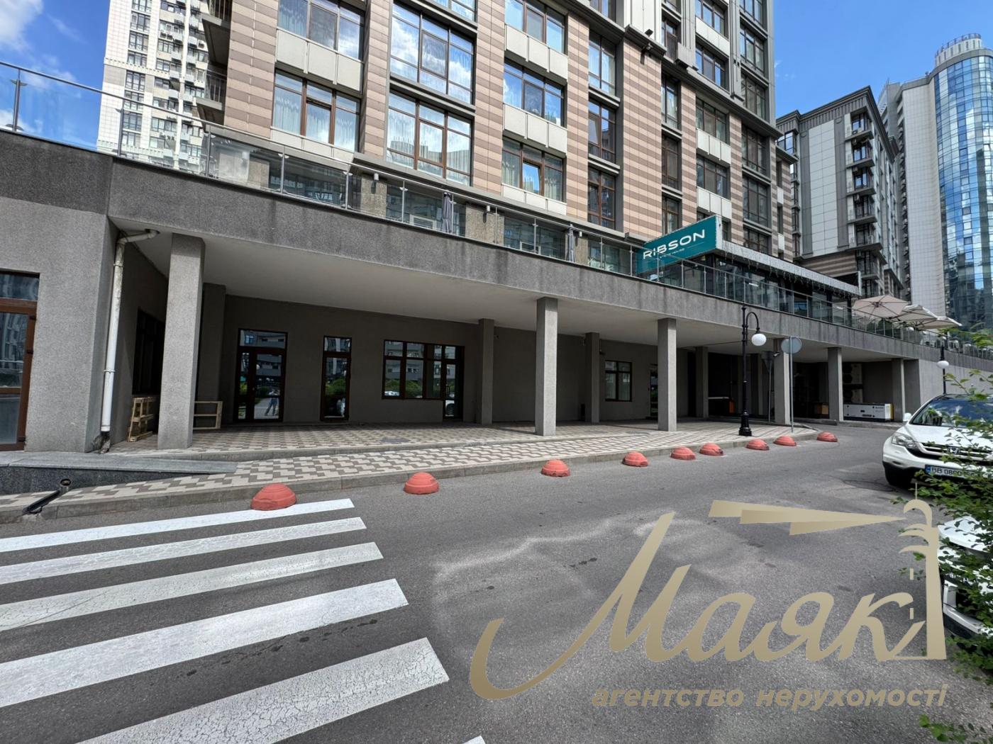 Sale facade 151m2, Novopecherskie Lipki, Verkhoglyada, 20A