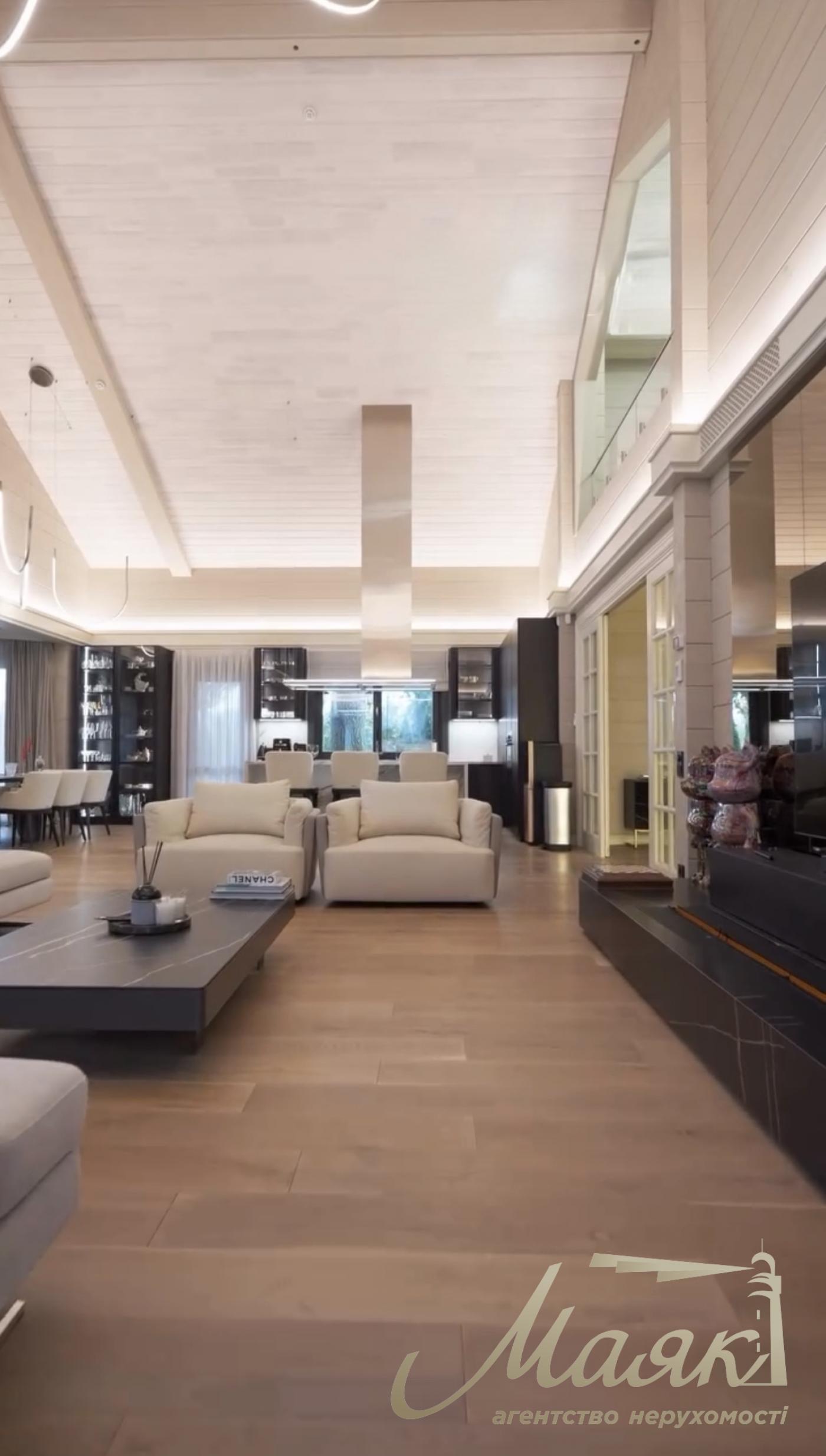 Продажа стильного 5-комнатного дома 377 м² в хуторе Мриги, Конча-Заспа, Голосеевский район Киева