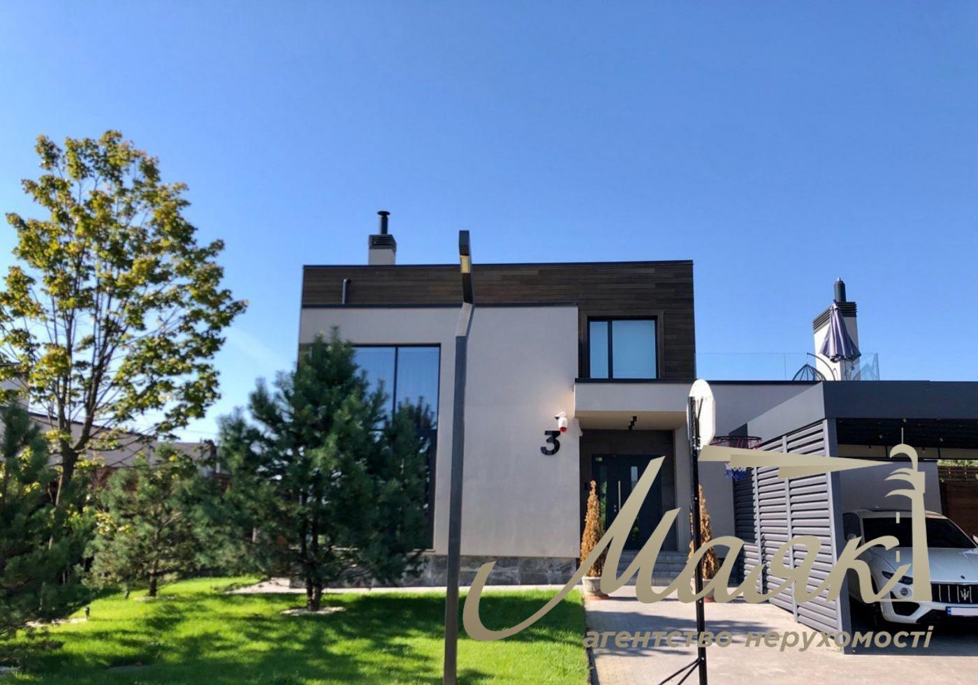 Two-storey house for sale 221,98 m² in Crystal Forest, 10 km from Kiev (Kyiv-Svyatoshynskyi district, Novoobukhivska highway)