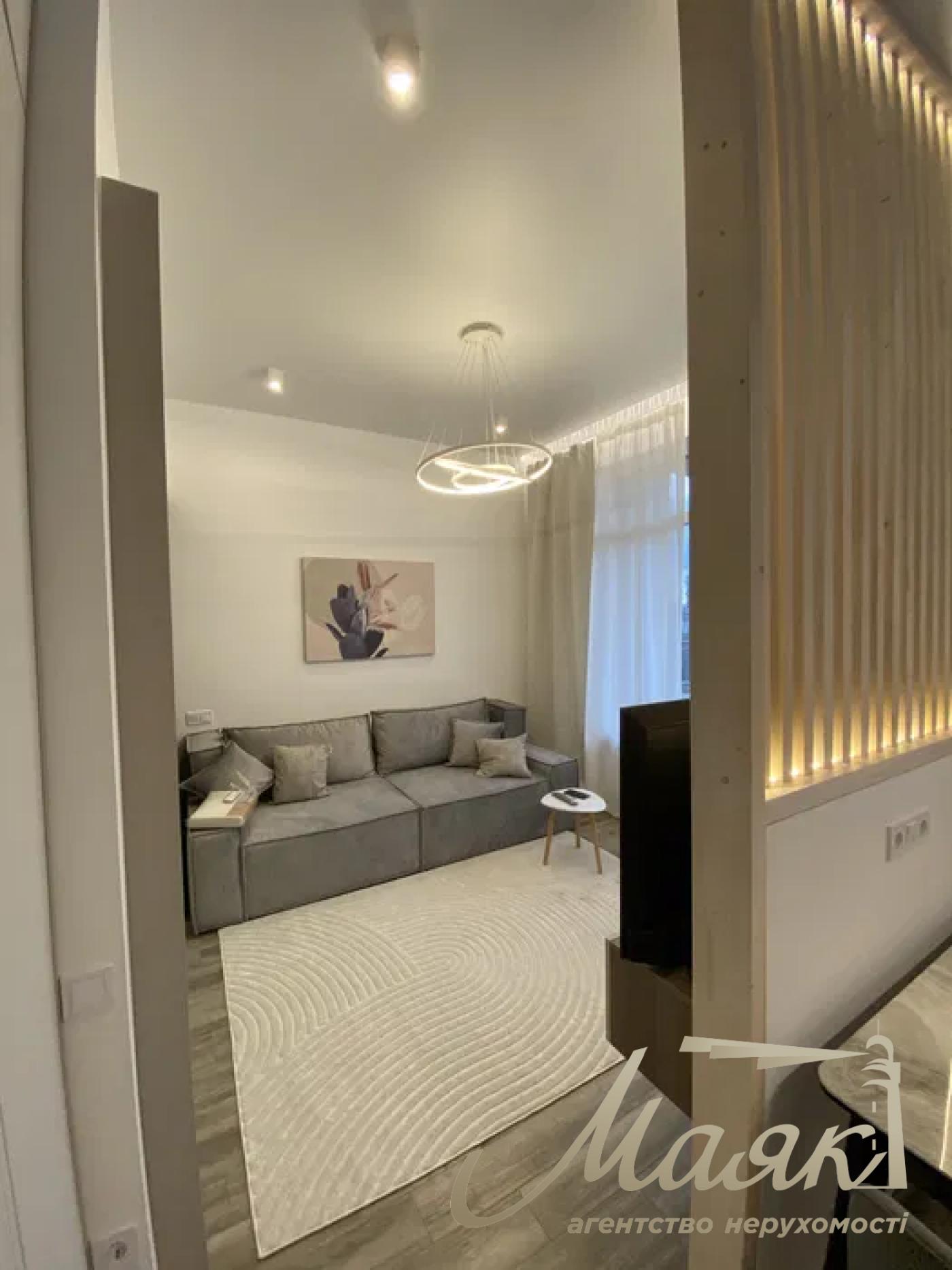 Rent 2k apartment 45 m², ul. Mikhail Boychuk, LCD Zhemchuzhina 52