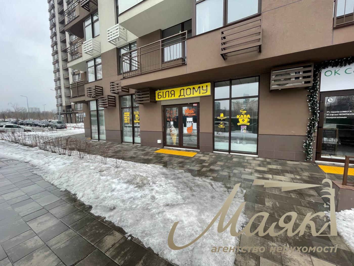 Оренда фасадного приміщення з ремонтом ЖК Варшавський 2 вул. Грекова 2 Поділ