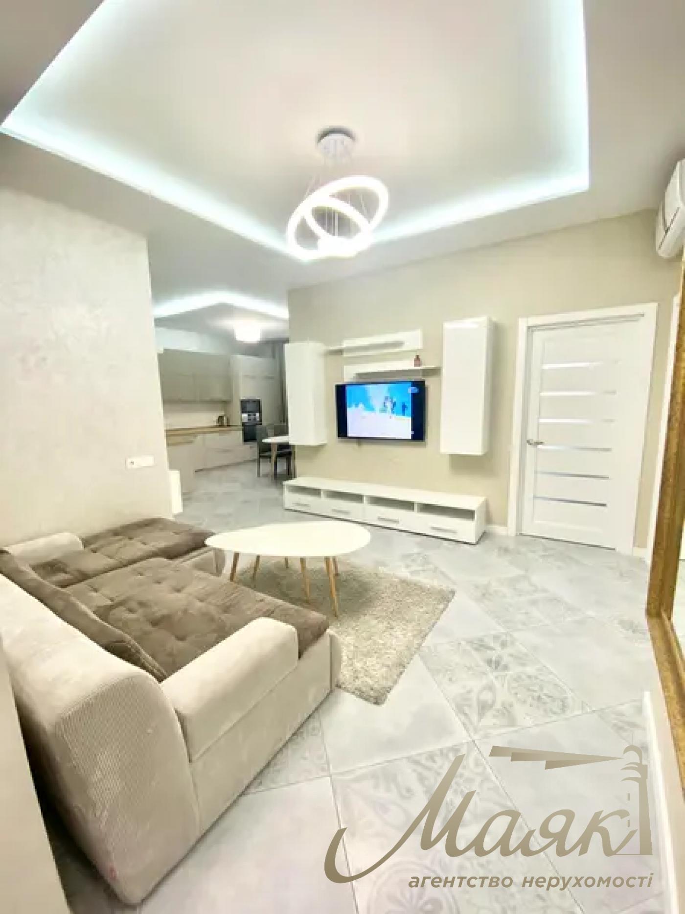 Оренда 2-х кімнатної квартири в ЖК Новопечесркі Липки, вул.Верхогляда 11, Печерськ