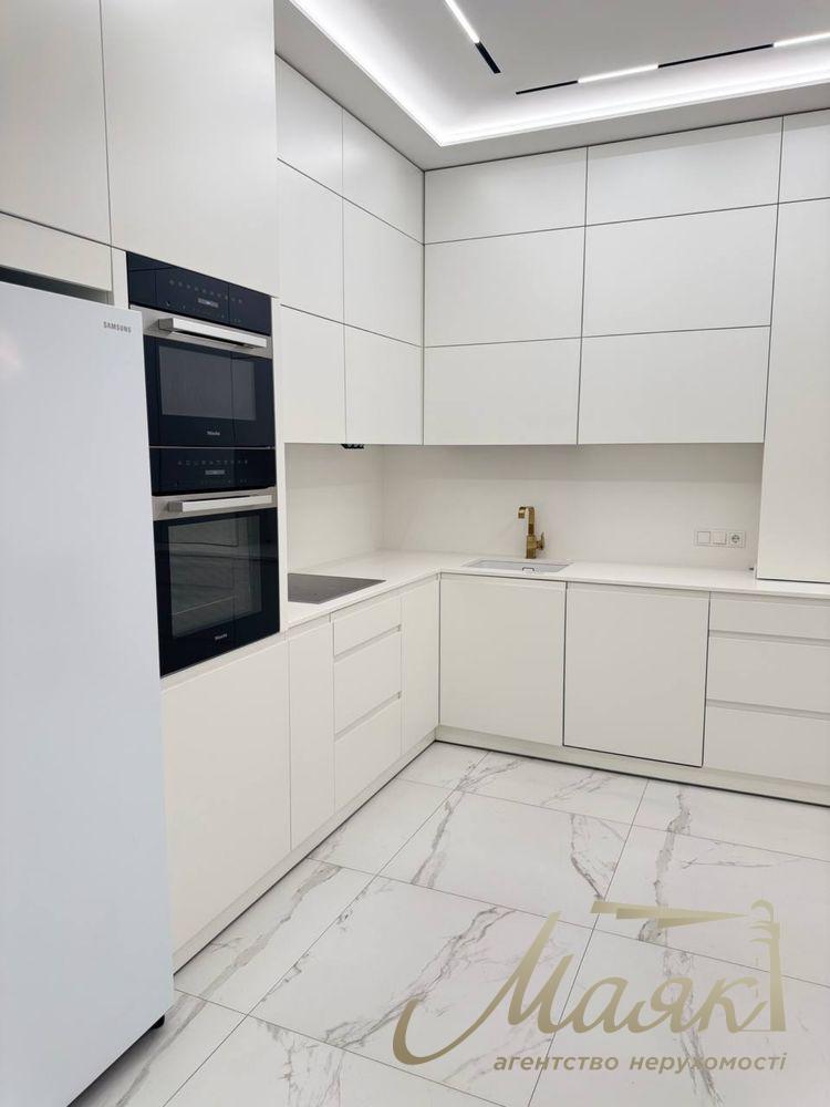 Продажа 3-комнатной квартиры 100м2 ЖК Delmar Печерский