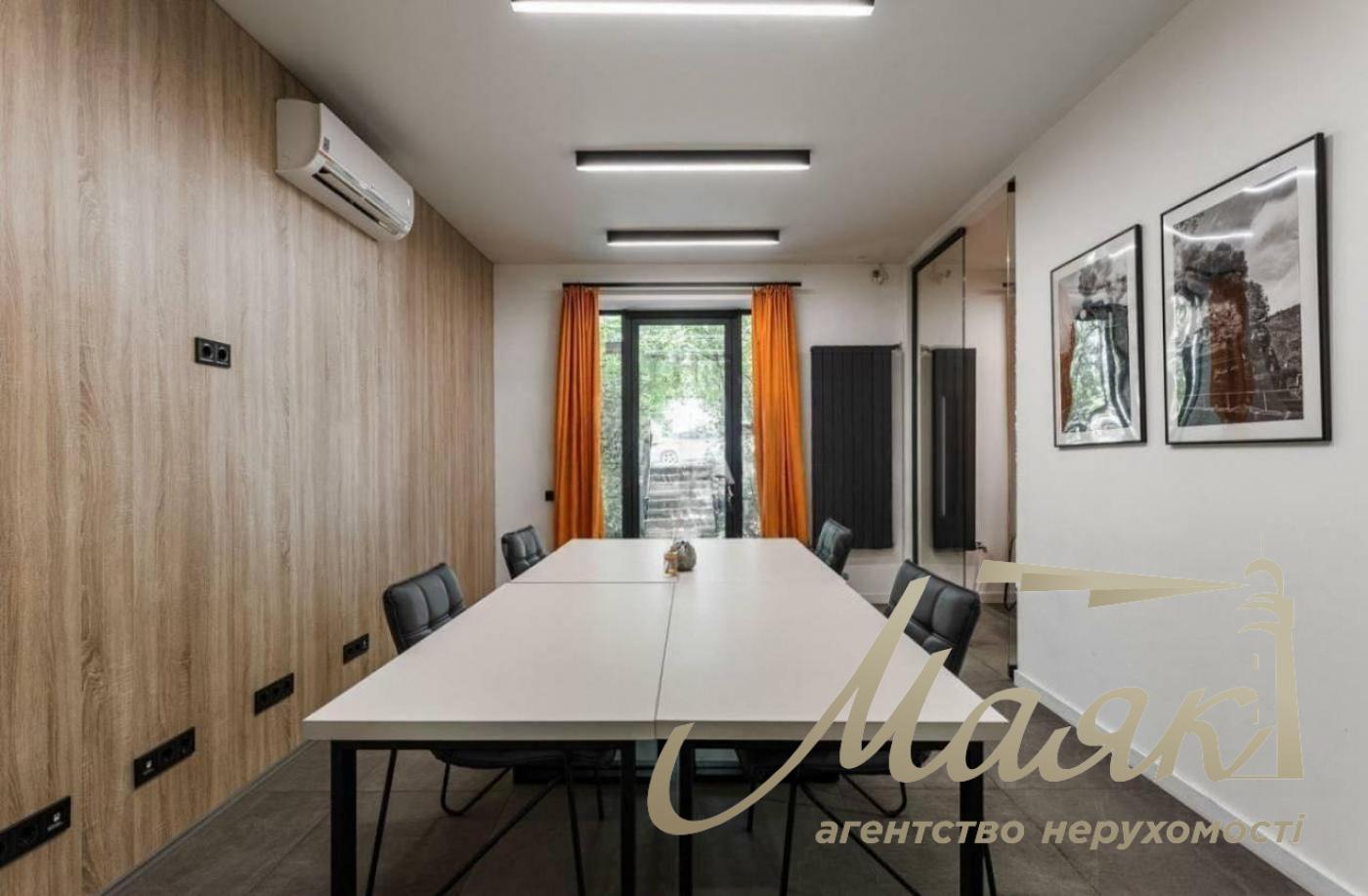 Оренда офісу 60м2 на пер.Лабораторний 22, Печерськ