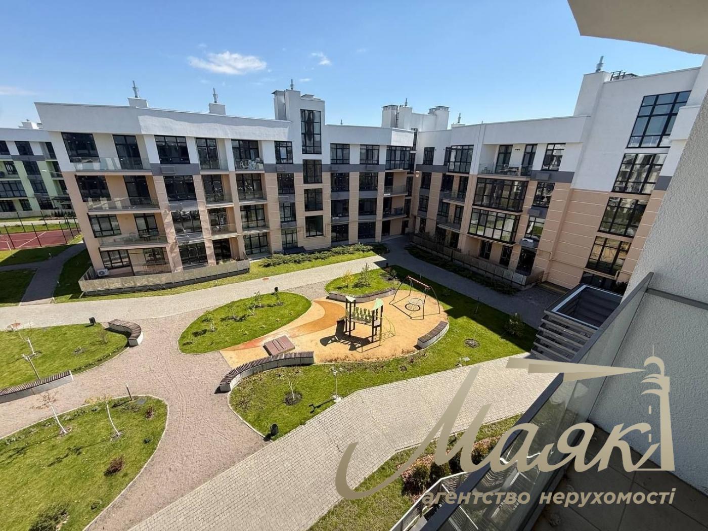 Продаж квартири з чорновим ремонтом площею 66,1 м² у ЖК «Італійський квартал», Оболонський район