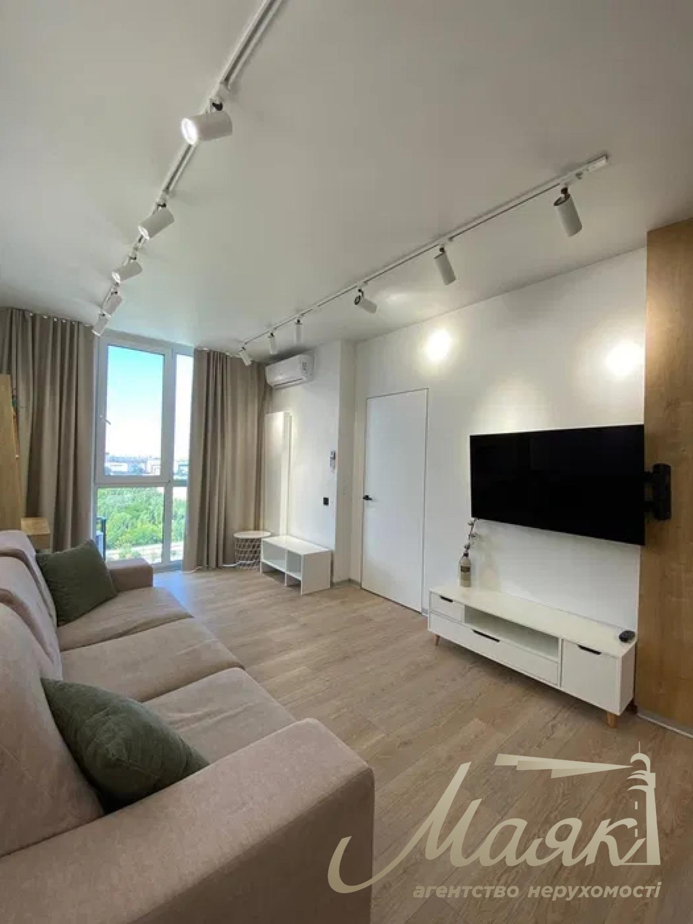 Продаж 2-кімнатної квартири ЖК Файна Таун, вул. Салютна