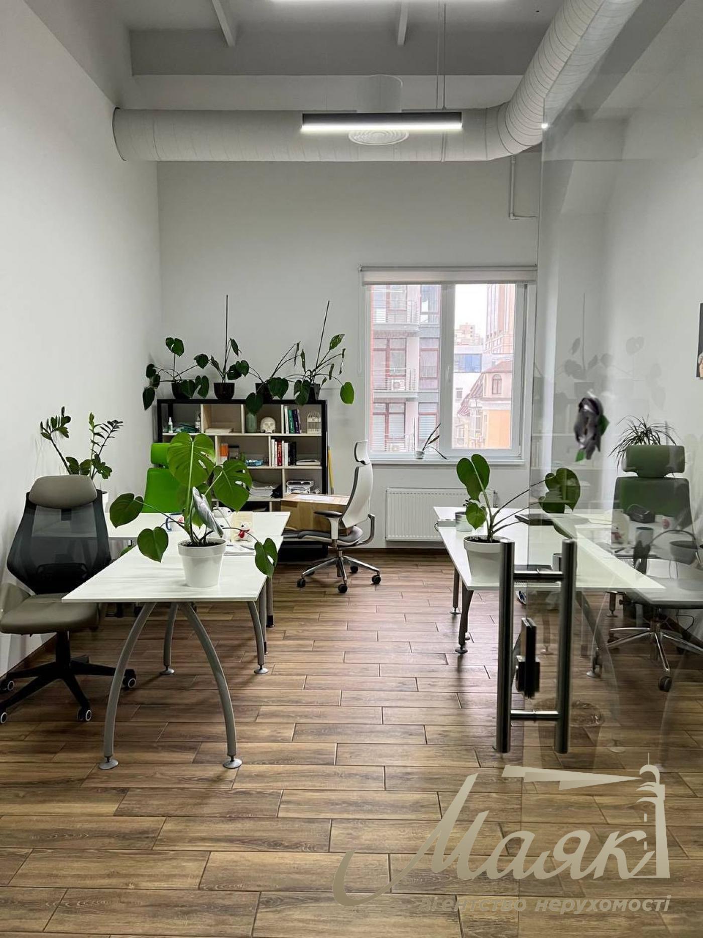 Office for rent 580 sq.m. on Princes Ostrozhskikh str. (Moskovska), 23