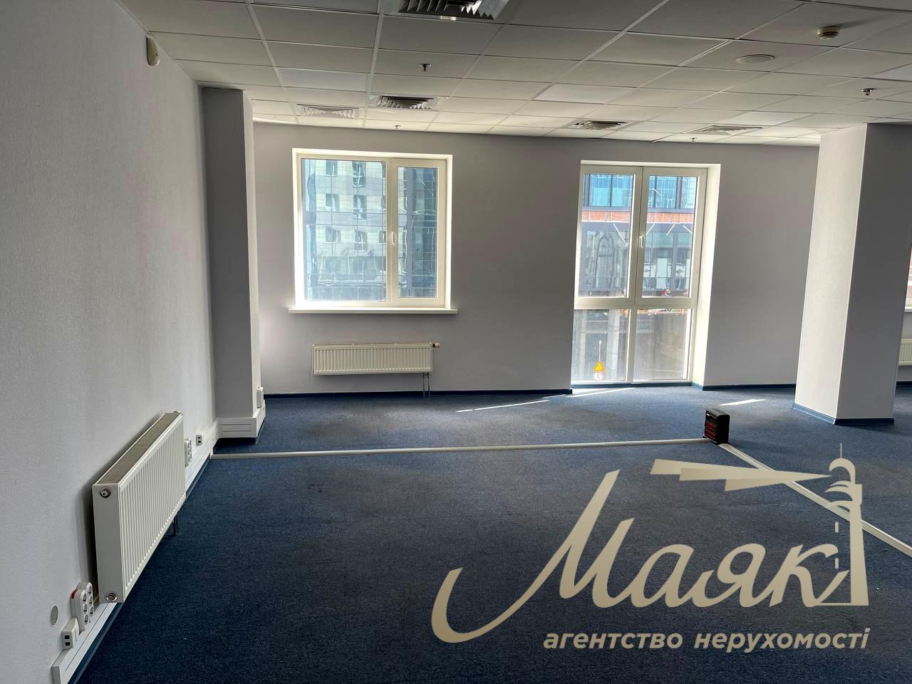Оренда офісу площею 1500 м² у бізнес-центрі на вул. Фізкультури, 28, Олімпійська