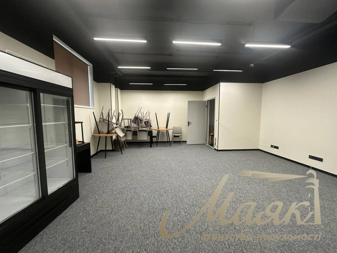 1,132 m² Office Space for Rent in the Business Center at 18/7 Almazova Street, Pechersk