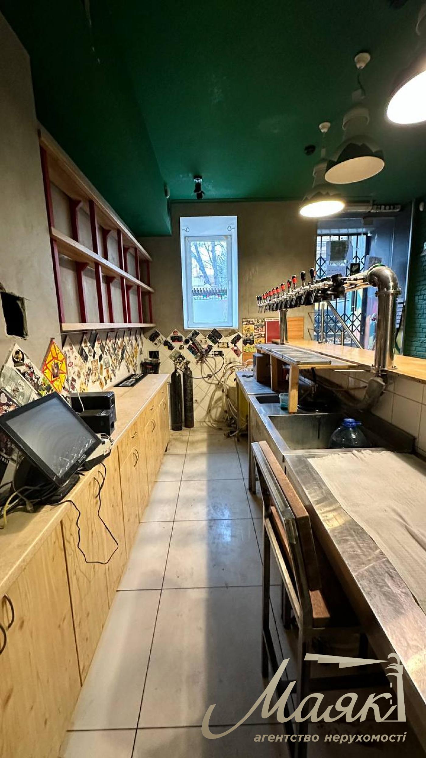 Продаж готового ресторану в центрі Києва, продаж комерційного приміщення центр